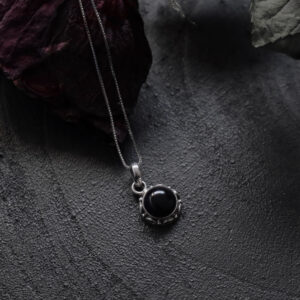 Pendentif en argent avec onyx
